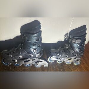 Men Black Adjustable Inline Skates